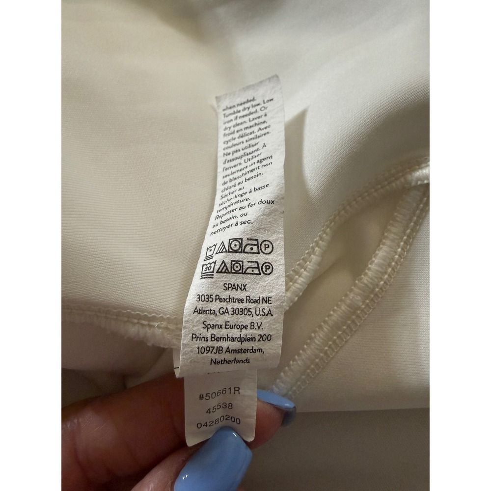 Spanx AirEssentials Skort White Large 50661R Draw… - image 7